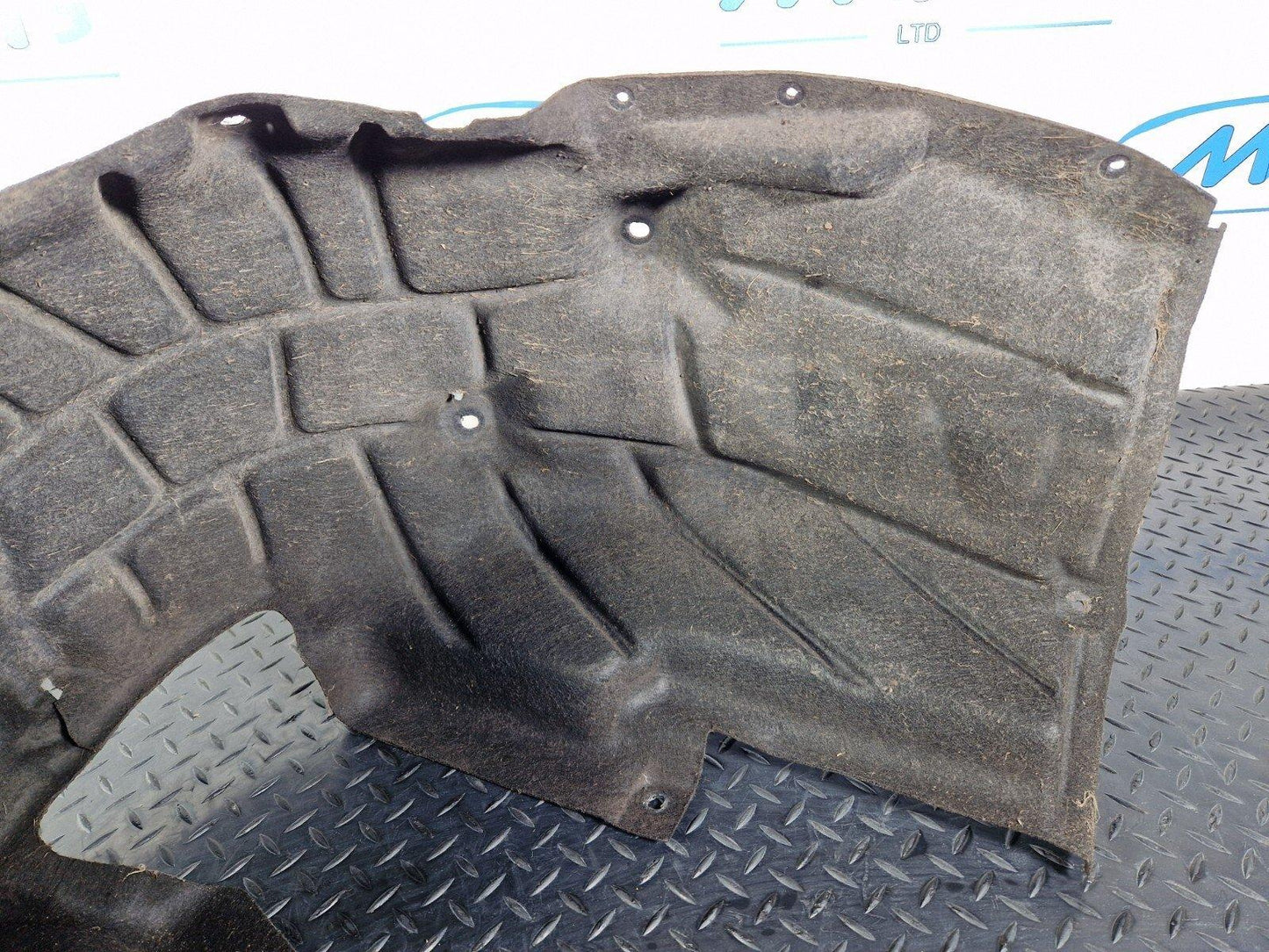 16-19 AUDI A4 B9 REAR LEFT PASSENGER SIDE WHEEL ARCH LINER 8W0810171F
