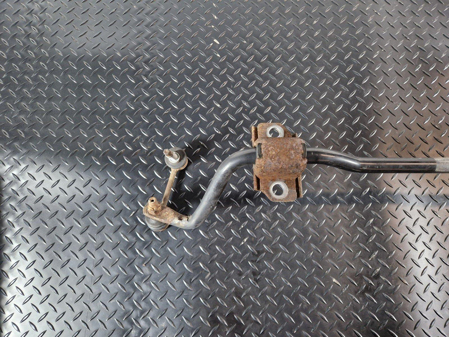 11-19 MERCEDES BENZ ML W166 GENUINE REAR ANTI ROLL SWAY BAR A1663260165