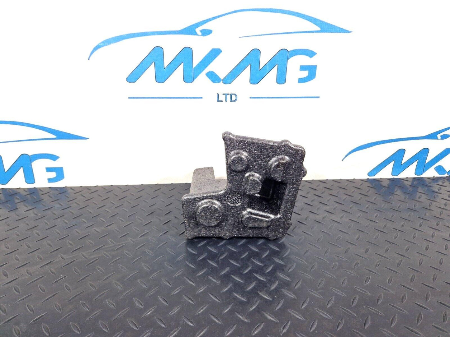 14-21 BMW 2 SERIES GRAN TOURER F45 F46 218i OEM FOAM SUPPORT BRACKET 7426595