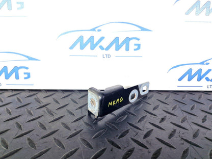 16-19 AUDI A4 B9 GENUINE OEM FRONT LEFT PASSENGER SIDE WING BRACKET 8W0821433
