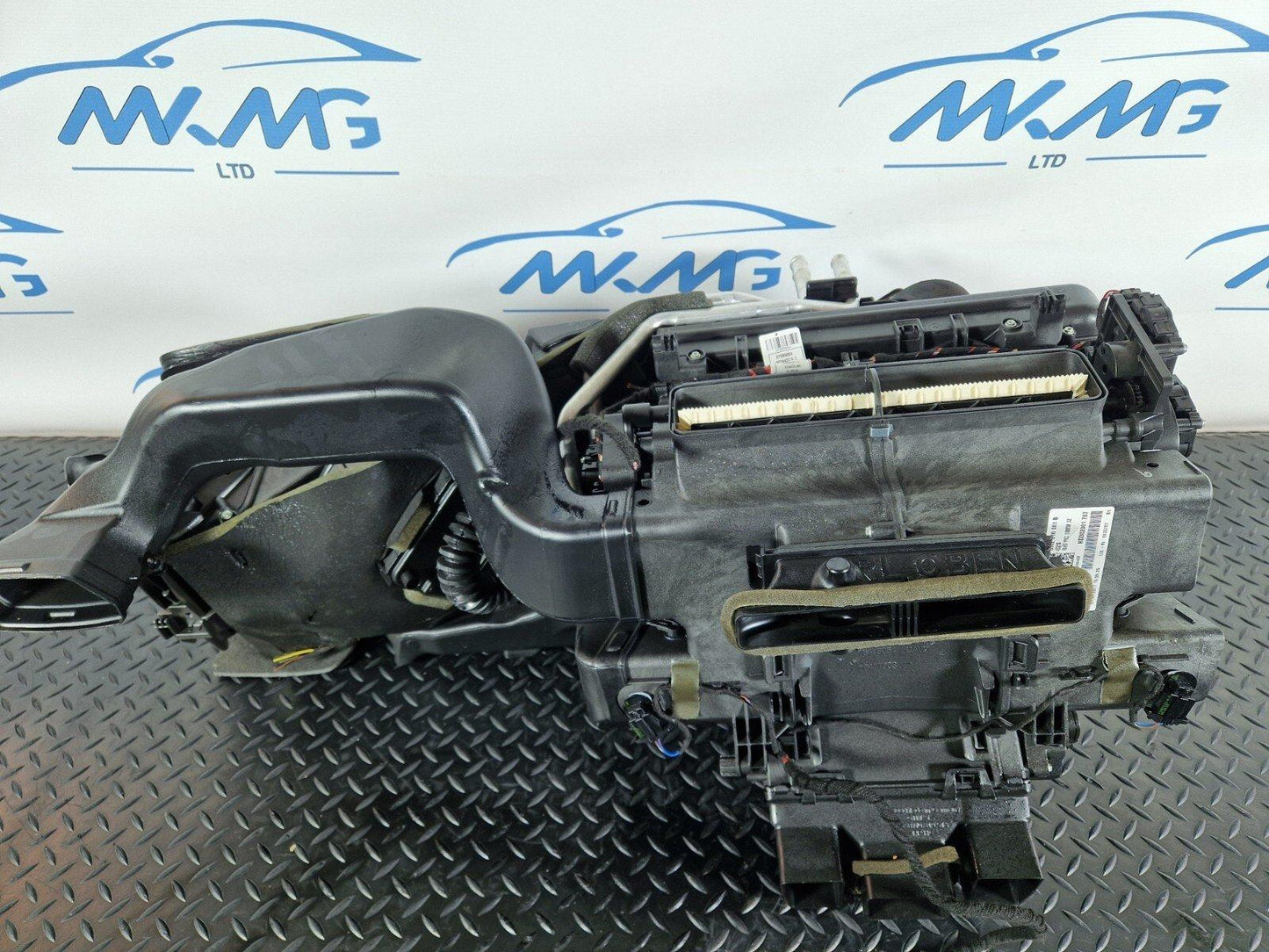 16-19 AUDI A4 B9 GENUINE HVAC HEATER MATRIX CORE ELEMENT 8W2816001B
