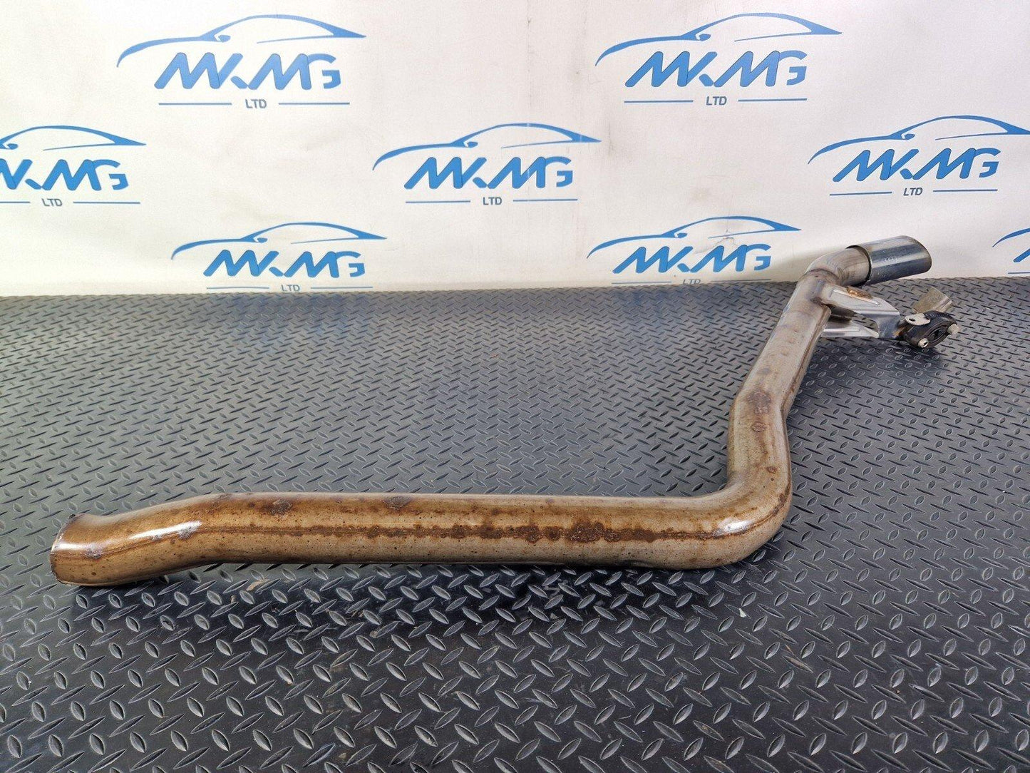 16-19 AUDI A4 B9 S-LINE REAR EXHAUST SILENCER 8W0253609