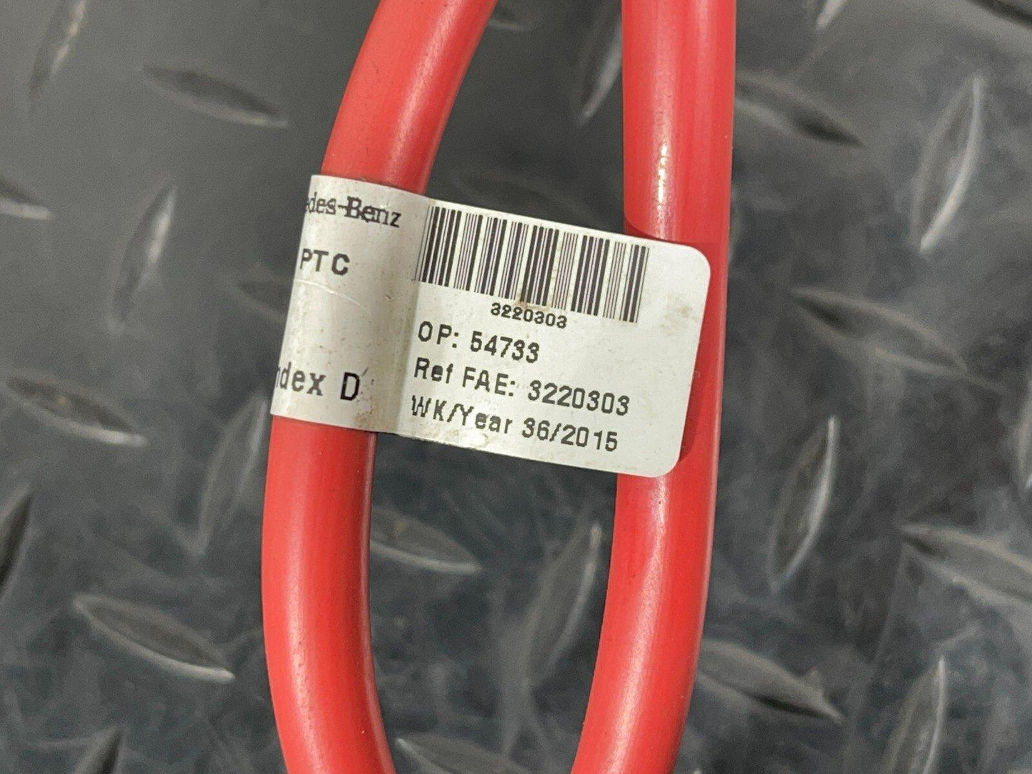 MERCEDES C350h W205 FRONT POSITIVE BATTERY PTC CABLE WIRE LOOM HARNESS T915103