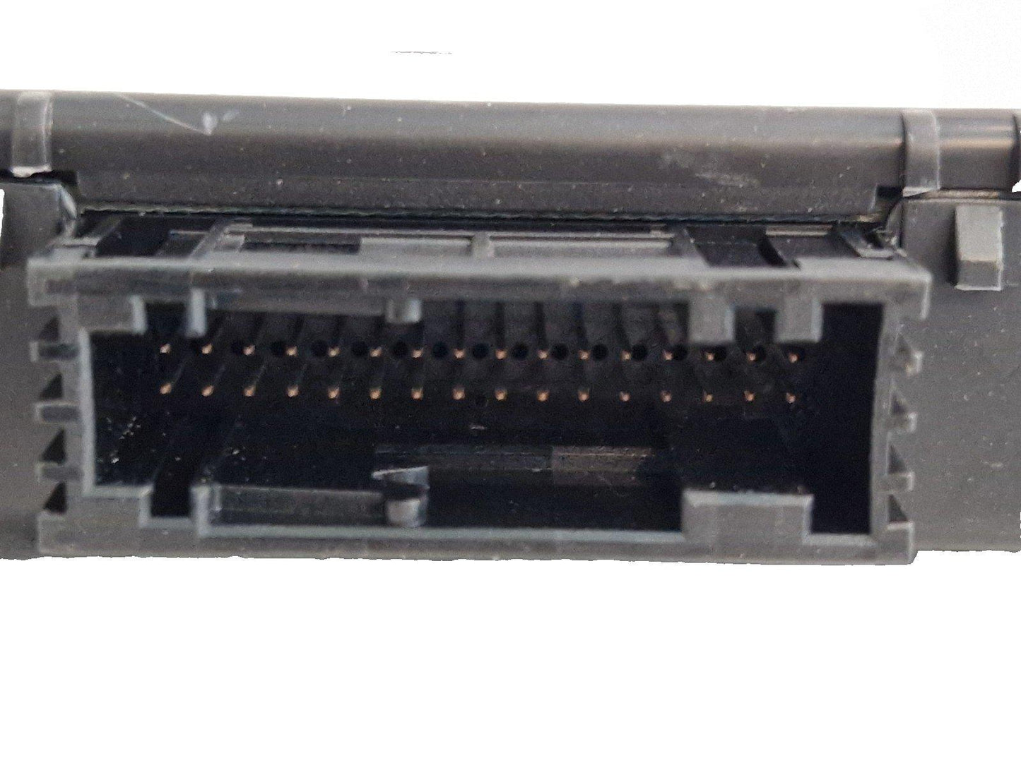 12-18 AUDI A6 C7 2.0 DIESEL CNHA/CNH GATEWAY CONTROL MODULE ECU 4G5907468C