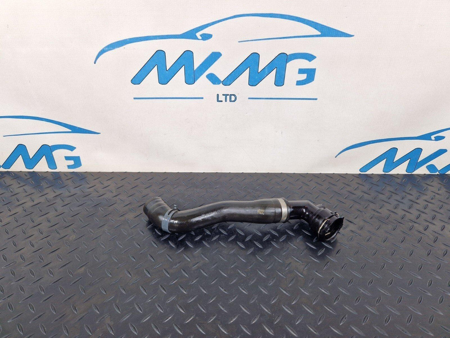 16-19 AUDI A4 B9 GENUINE OEM WATER COOLANT PIPE HOSE 8W0122293H