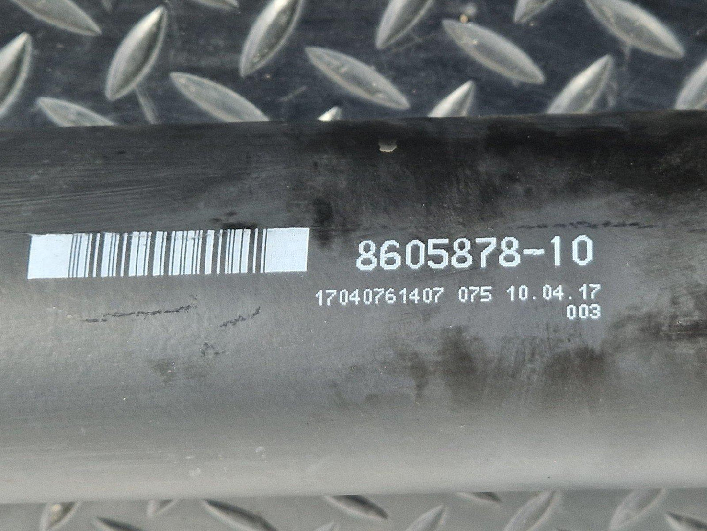 16-22 BMW X1 F48 X-DRIVE AUTO GENUINE COMPLETE PROPSHAFT 8605878