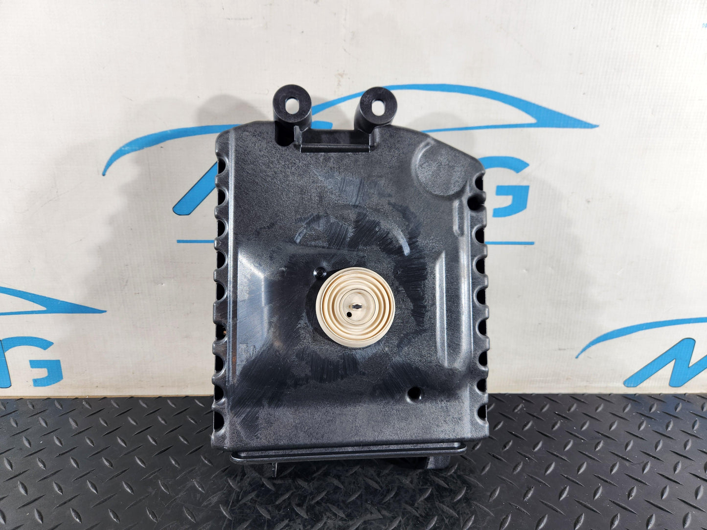 BMW 118i F40 Hatchback Harman Kardon Right Driver Side Subwoofer Speaker 2622666