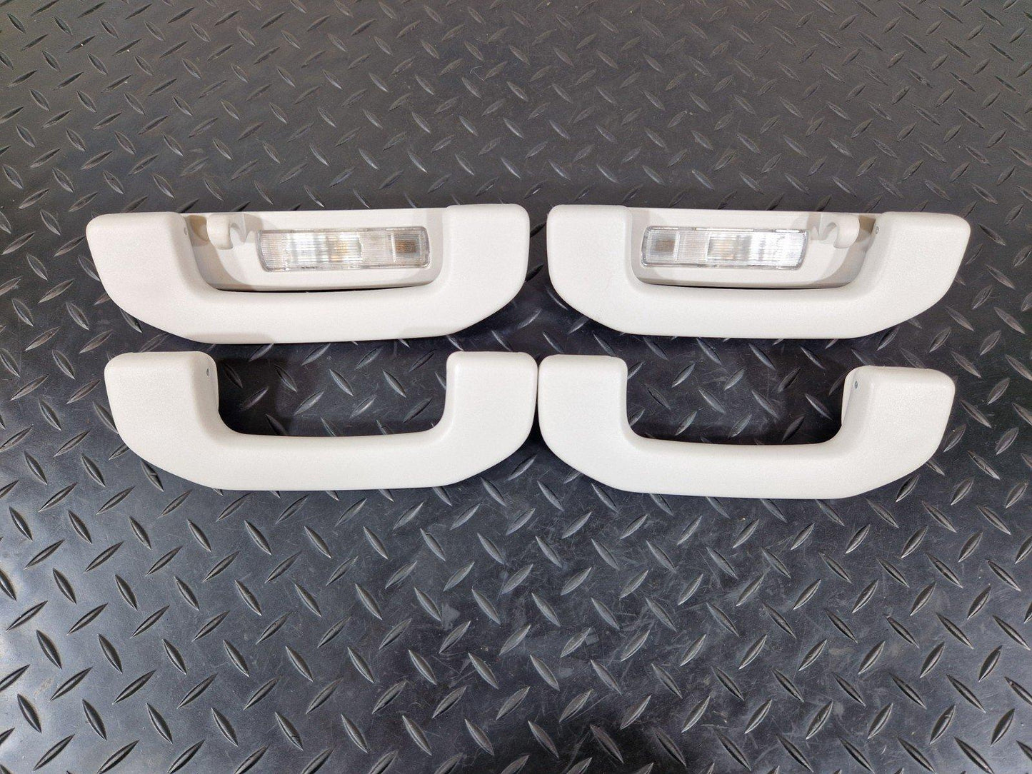 12-18 MERCEDES BENZ B-CLASS W246 GRAB HANDLE SET A0998150100