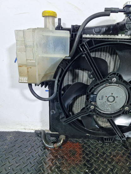 Nissan Note ACENTA MK1 (E11) 1.6 Petrol HR16DE Complete Radiator Rad Pack