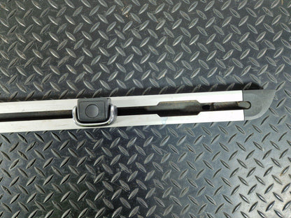 12-18 AUDI A6 C7 GENUINE LEFT N/S BOOT LUGGAGE COMPARTMENT MOUNT RAIL 4G9863555A