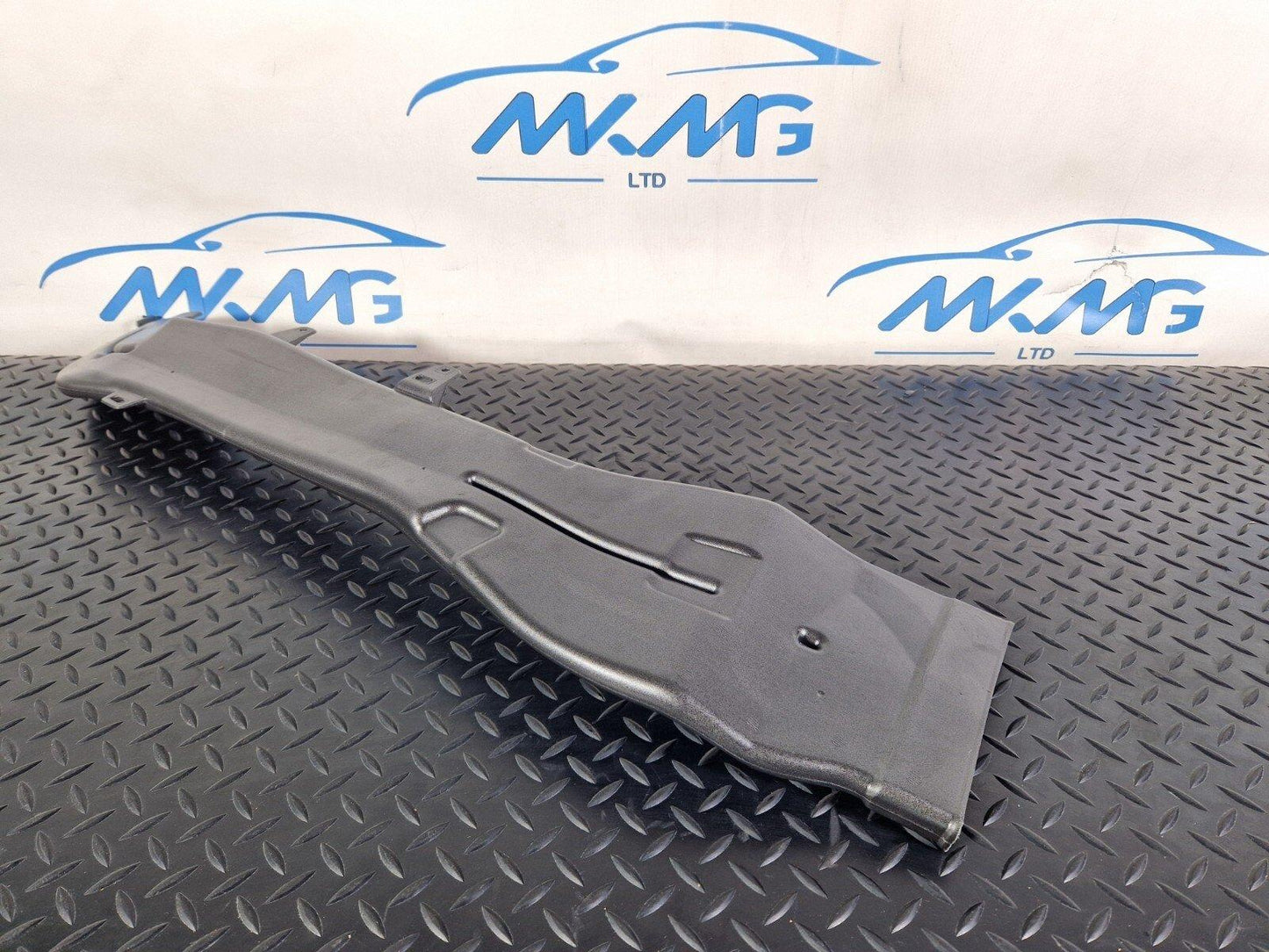 12-18 AUDI A6 C7 GENUINE AIR GUIDE CHANNEL B-PILLAR 4G0819723A