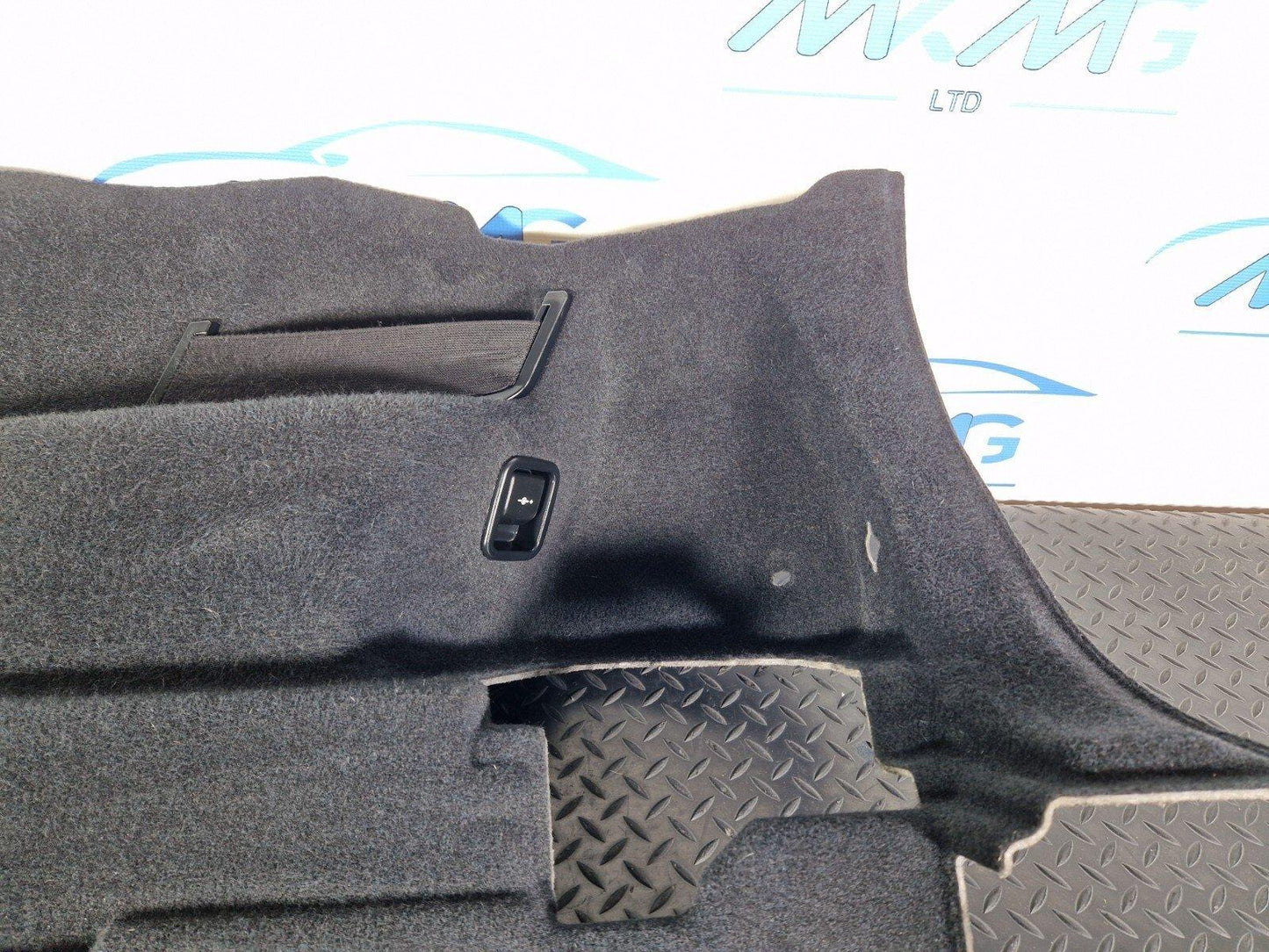 BMW 2 SERIES GRAN TOURER F46 GENUINE REAR RIGHT O/S BOOT SIDE PANEL TRIM 7360968