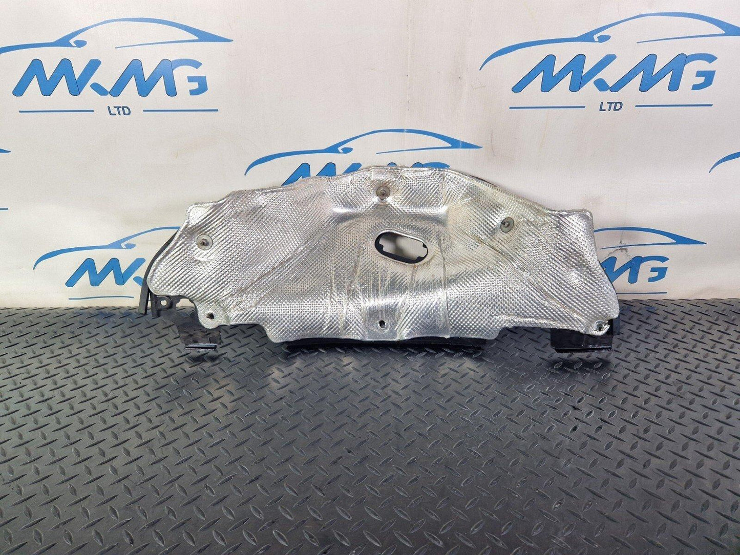 16-19 AUDI A4 B9 GENUINE OEM BULKHEAD FIREWALL HEAT PROTECTION SHIELD 8W0819523C