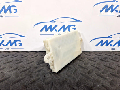 Mercedes-Benz    Unknown Part Type A2129001929