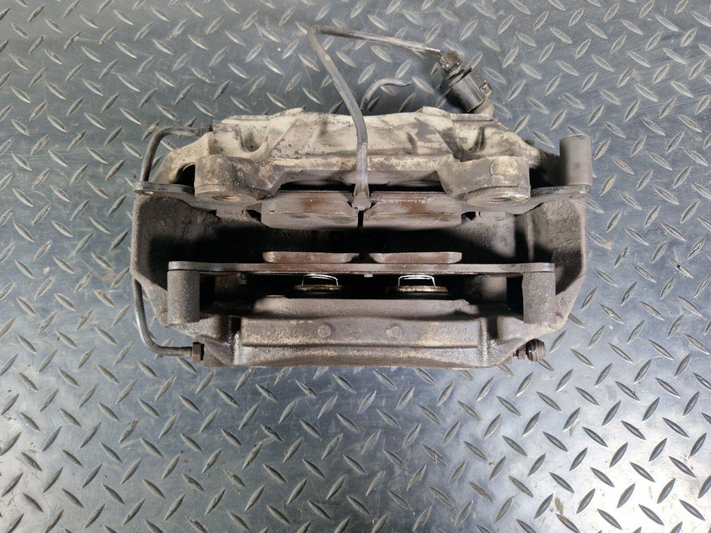 16-23 AUDI A5 F5 SPORTBACK S-LINE PASSENGER SIDE FRONT BRAKE CALIPER 8W05CA