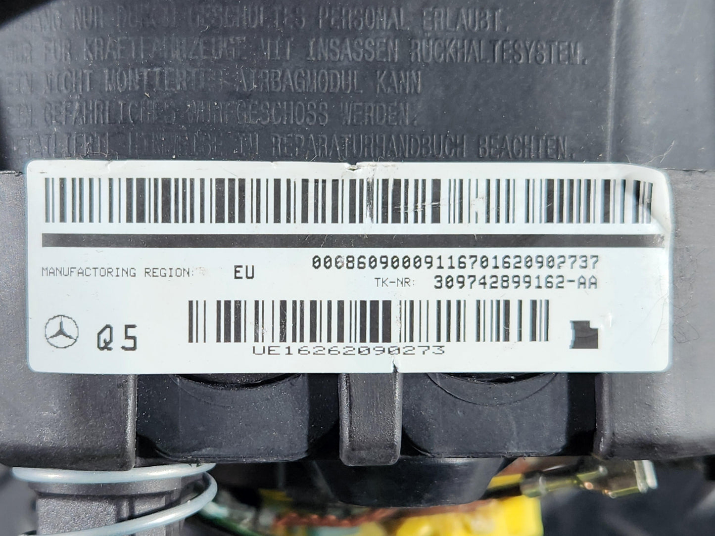 Mercedes-Benz GLC W205 W253 Steering Wheel Safetybag Deployed A0008609000