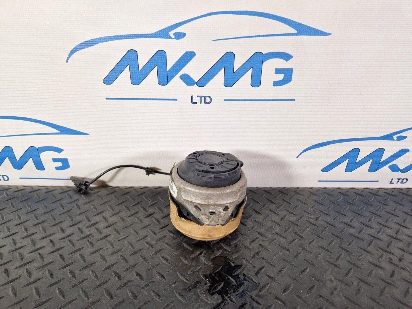 11-19 MERCEDES BENZ ML W166 GENUINE RIGHT ENGINE MOUNT A1662406317