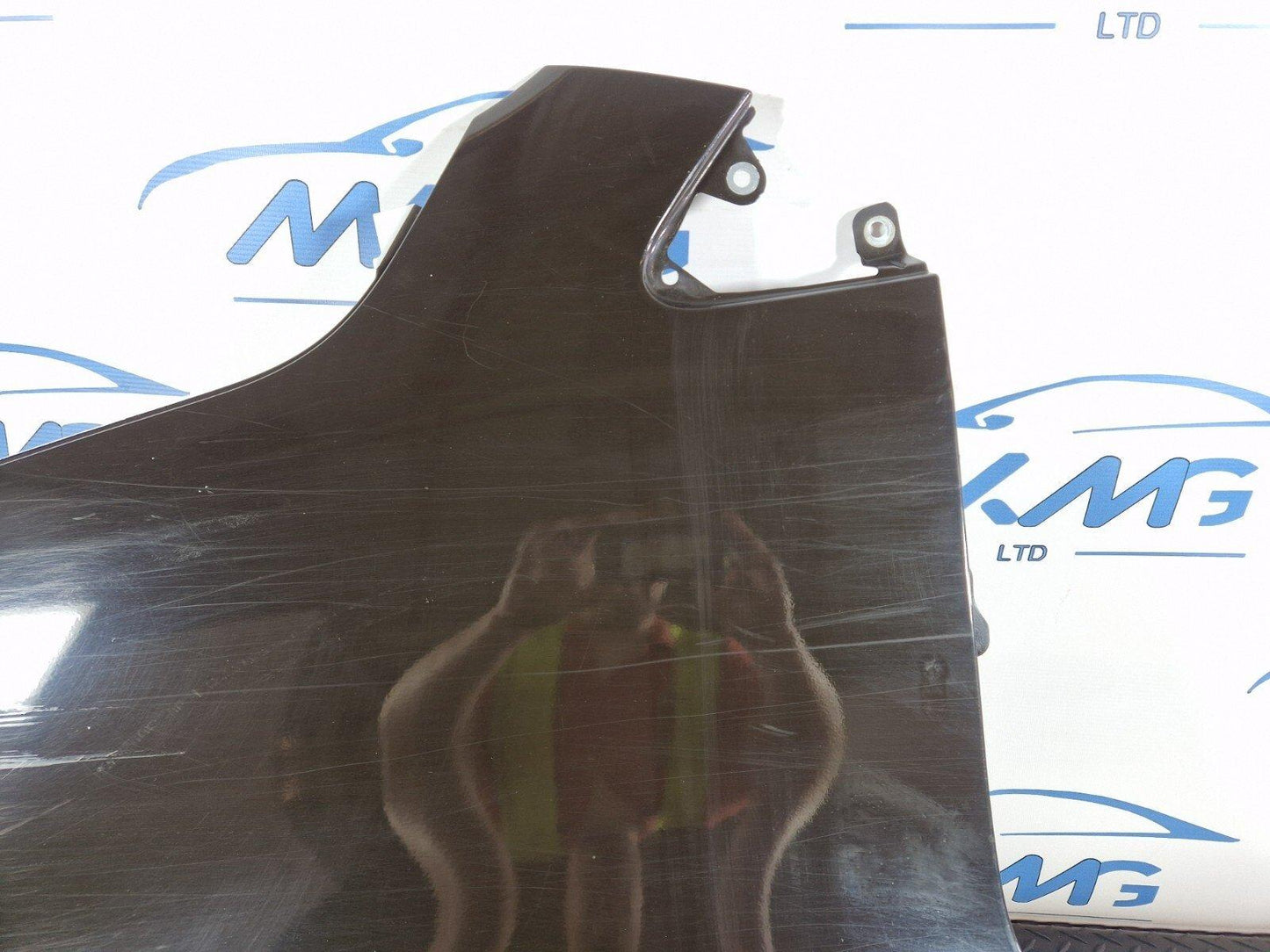 18-ON MERCEDES BENZ SPRINTER W907 FRONT LEFT PASSENGER SIDE WING FENDER