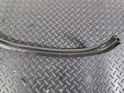 18-ON MERCEDES BENZ SPRINTER W907 W910 BONNET RUBBER SEAL A9108870000