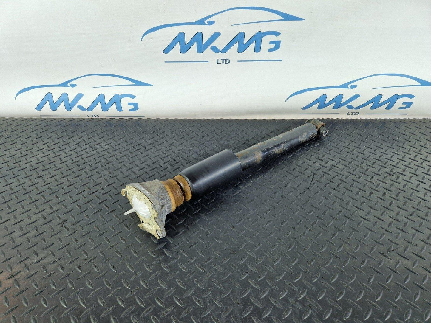 14-16 BMW 2 SERIES F22 GENUINE REAR RIGHT & LEFT SHOCK ABSORBER 6880946 6857730