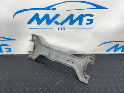 19-ON MERCEDES A CLA C188 V177 EQ 250E EXHAUST SYSTEM CENTRE BRACKET A2474921500