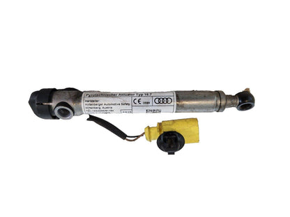 16-20 AUDI Q7 4M GENUINE BONNET HOOD PERESTRIAN PROTECTION ACTUATOR 4M0823823
