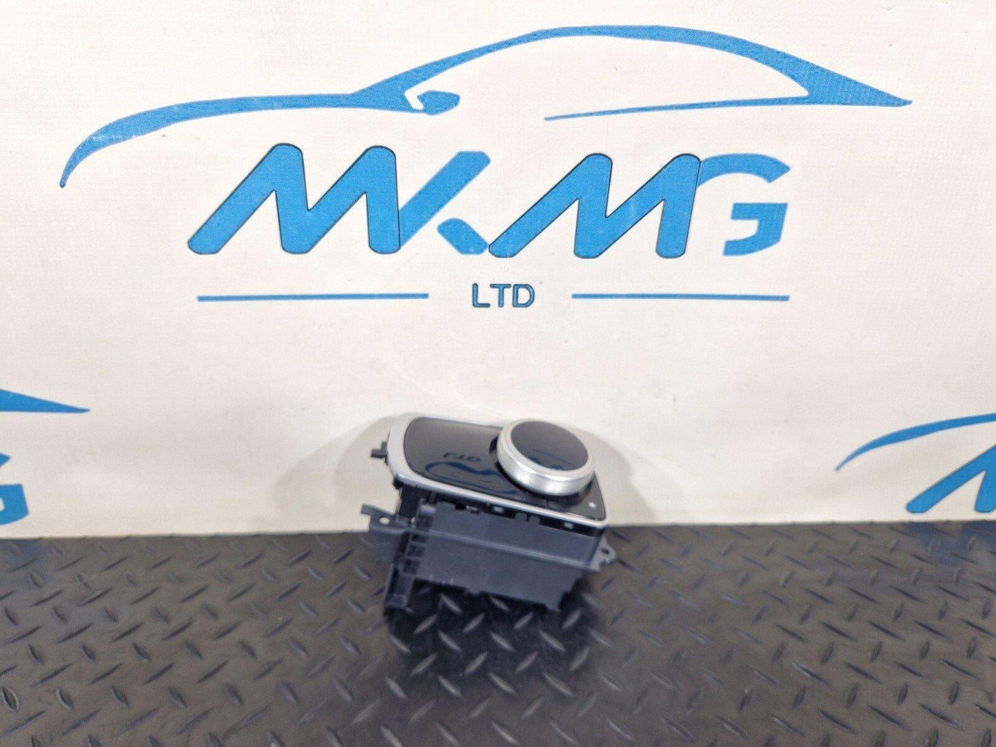 MERCEDES BENZ C200 W205 MULTIMEDIA SAT NAV AUDIO CONTROL SWITCH KNOB A2059006215