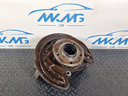 19-ON MERCEDES BENZ B CLASS W247 GENUINE DRIVER SIDE REAR WHEEL HUB A2473571400