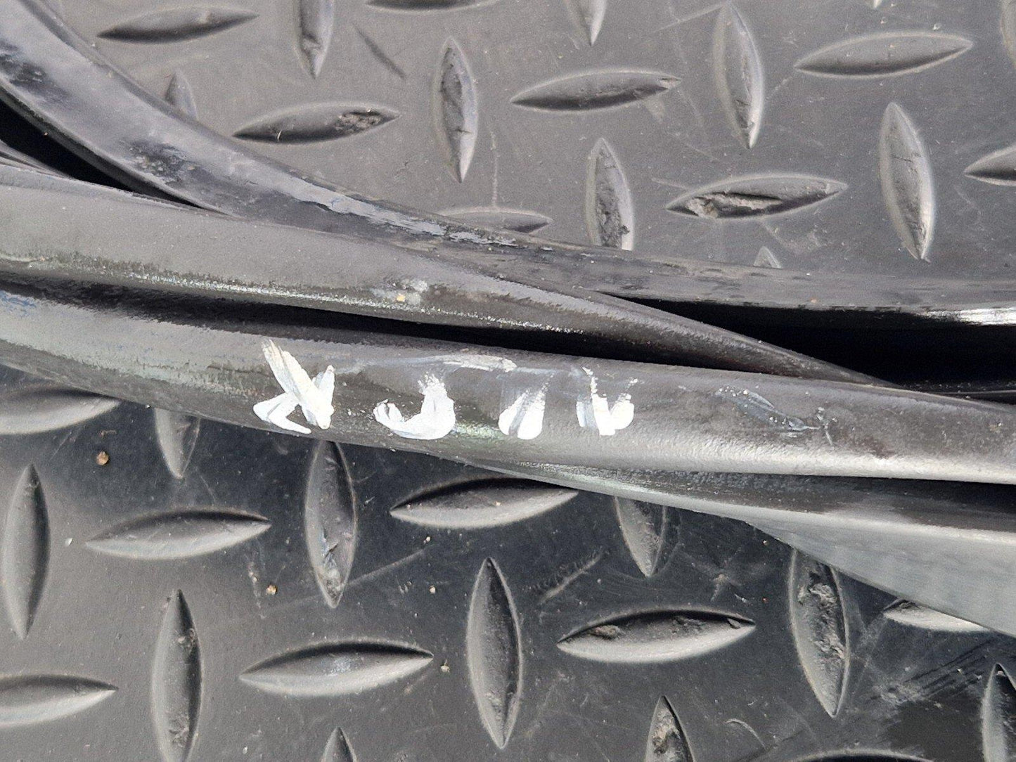 12-17 AUDI Q5 S-LINE GENUINE OEM REAR LEFT SIDE DOOR SEAL 8R0833721F