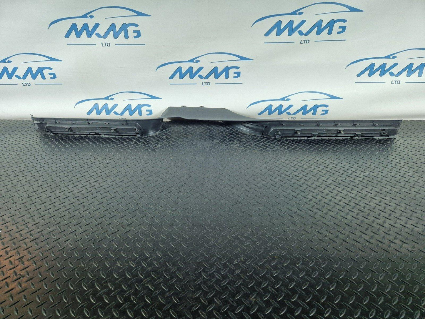 10-15 AUDI Q7 4L GENUINE OEM LOWER LEFT PASSENGER SIDE N/S SILL TRIM 4L0853369
