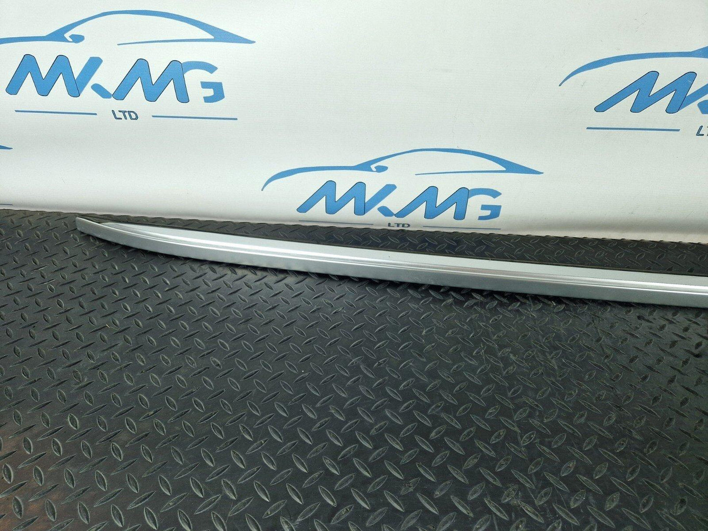 16-22 BMW X1 F48 GENUINE LEFT PASSENGER N/S ROOF RAIL TRIM 7356433