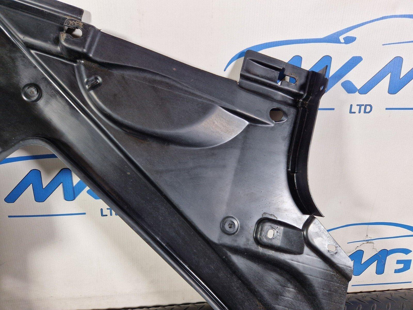 16-23 AUDI A5 F5 SPORTBACK S-LINE REAR RIGHT UNDER TRAY BODY COVER 8W8825216