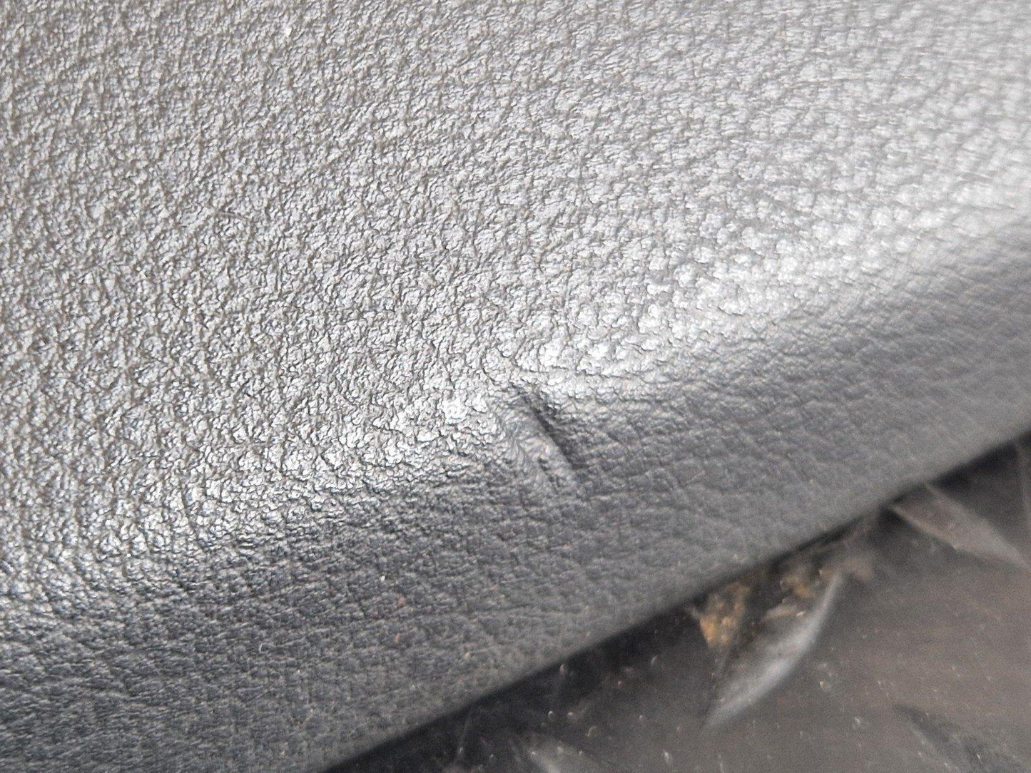 12-18 AUDI A6 C7 OEM FRONT LEFT PASSENGER SIDE CENTRE CONSOLE TRIM 4G0863306A