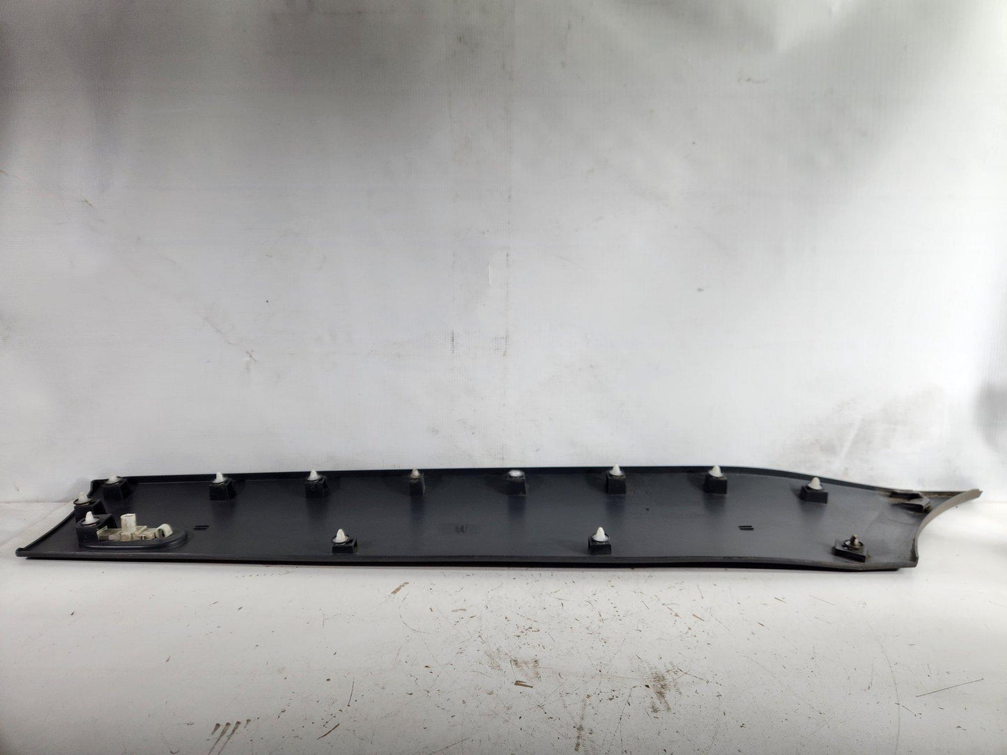 Mercedes-Benz Sprinter W907 Cargo Van Rear Left N/S Moulding Trim A9106905800