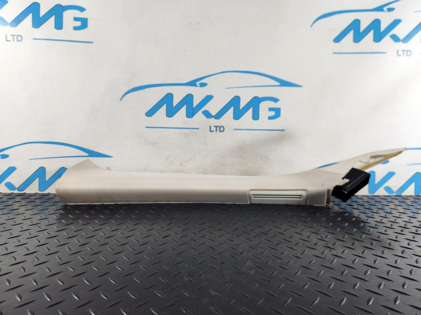 13-23 RANGE ROVER SPORT L494 FRONT LEFT A PILLAR TRIM COVER DK6203513A