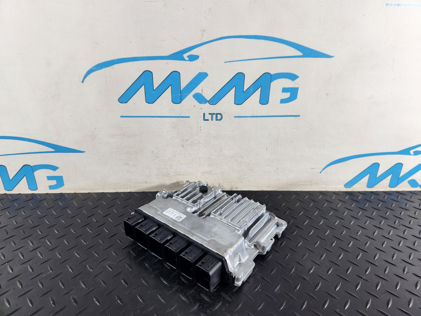 BMW 118i F40 Hatchback Engine ECU Control Module Genuine 5A57780