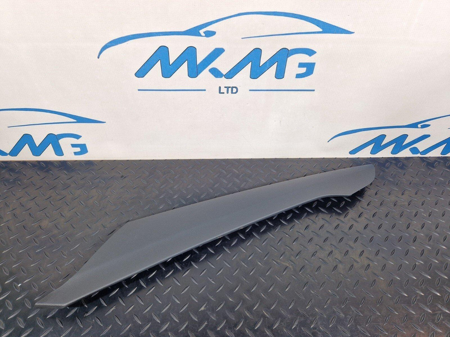 16-23 AUDI A5 F5 GENUINE LEFT PASSENGER SIDE CENTRE CONSOLE TRIM COVER 8W2863305