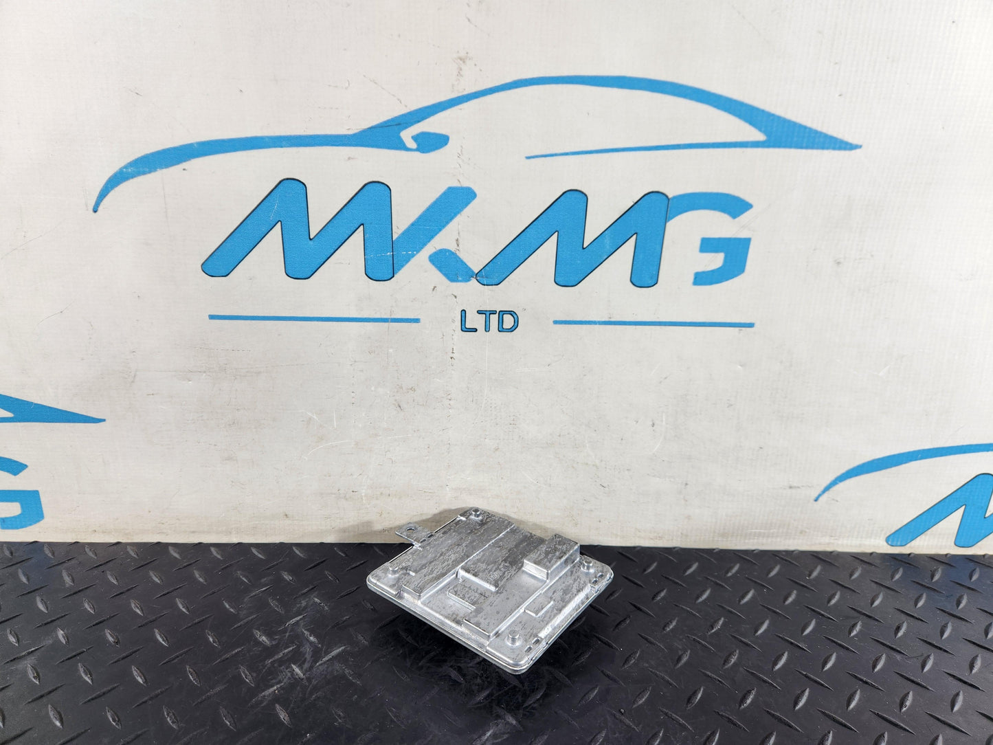 BMW 118i F40 Hatchback Headlight Ballast Control Module X2 Genuine E204531