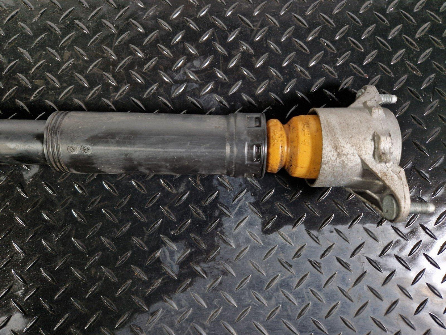 14-20 MERCEDES E C A GLA X156 W212 W204 W176 REAR SHOCK ABSORBER A2043260598
