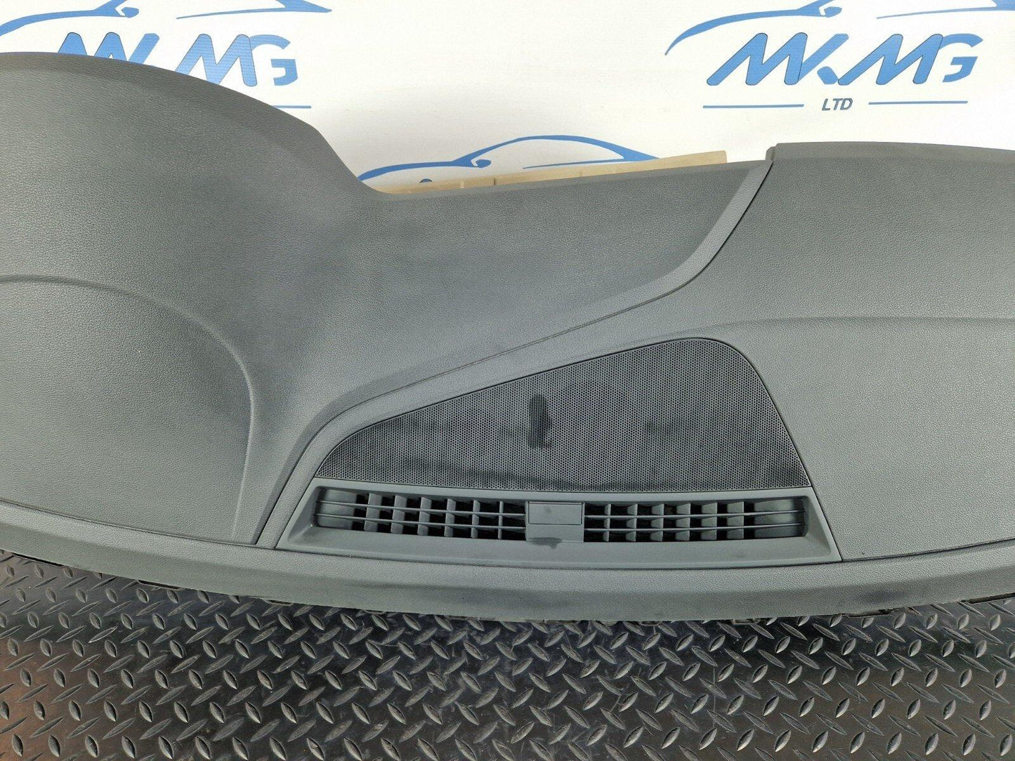 16-24 AUDI A5 F5 COUPE GENUINE DASHBOARD PANEL BEIGE WITH AIRBAG 8W0880204D