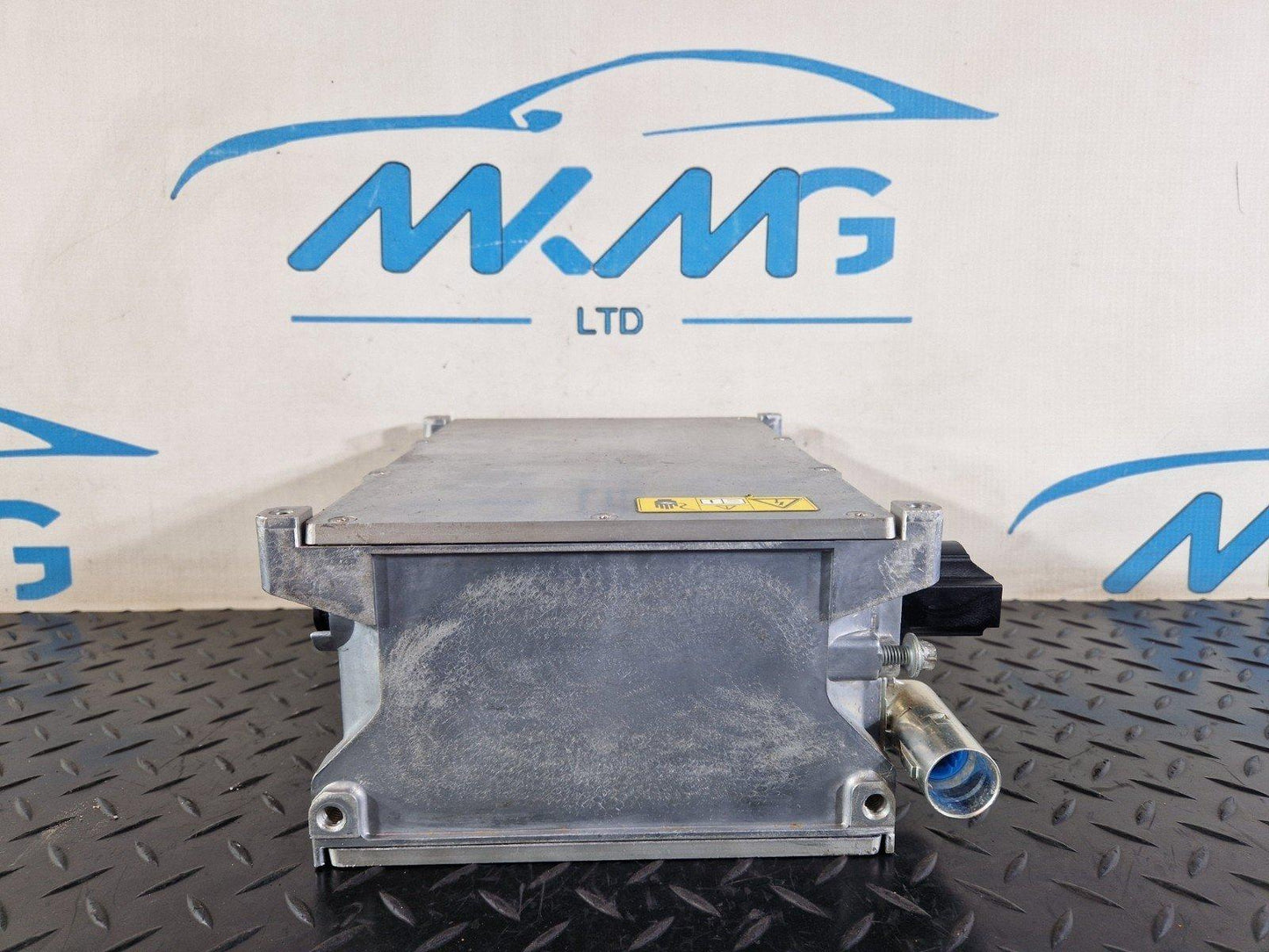16-19 MERCEDES BENZ GLE 500e W166 MOTOR BATTERY PACK CHARGER A0009004809