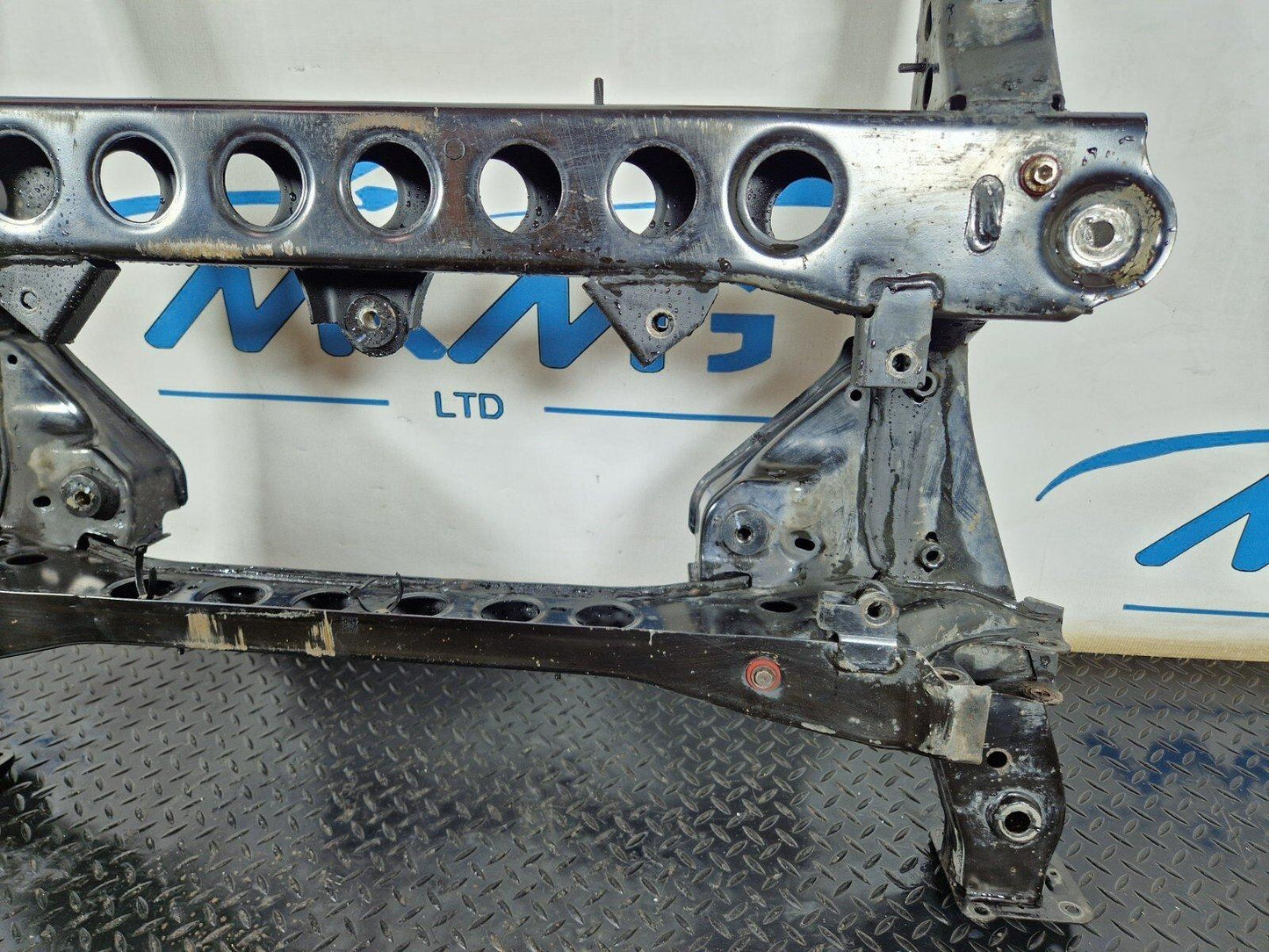 14-23 MERCEDES BENZ VITO W447 RWD OM651.950 FRONT SUBFRAME A4476208000