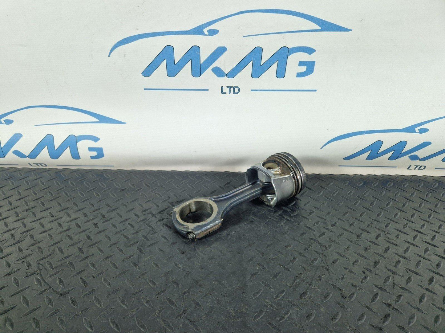 12-18 MERCEDES A B CLA-W176 W246 C117 OEM 1.8/2.1 CDI OM651 PISTON & CON ROD (4)
