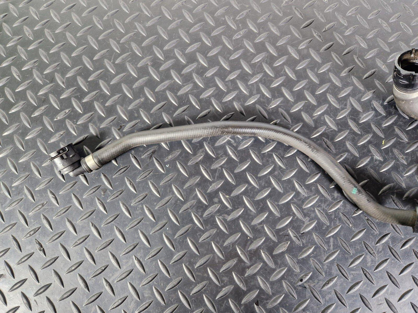 14-21 MERCEDES BENZ W205 GENUINE OEM COOLANT HOSE PIPE A2055013491