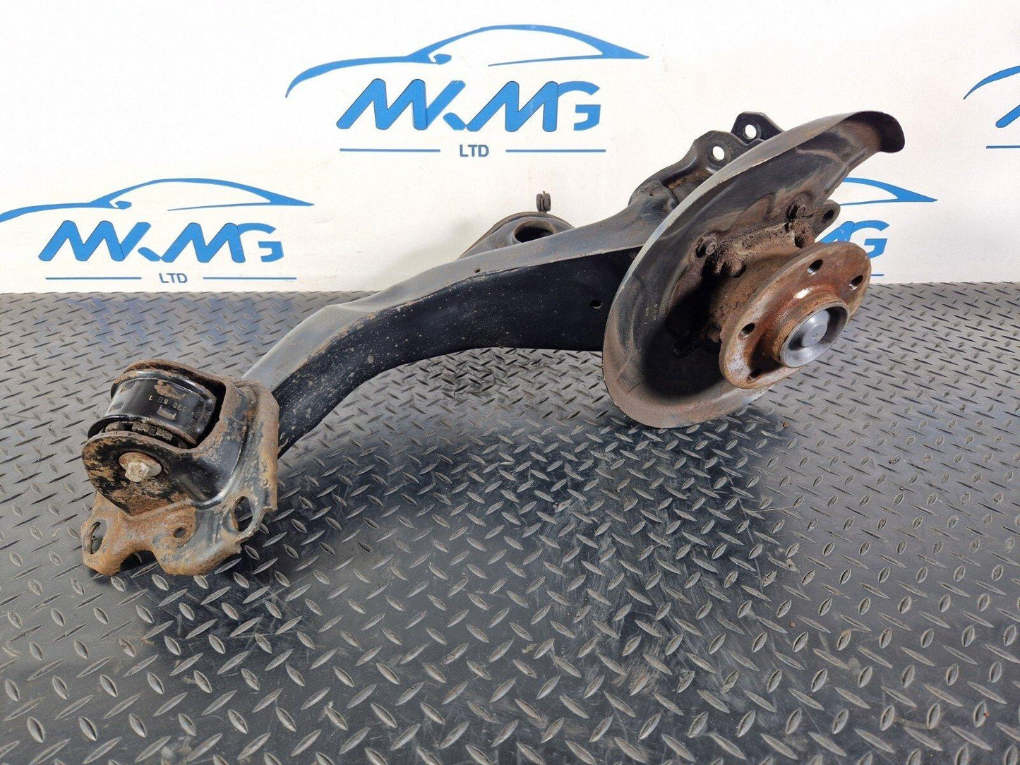 14-21 BMW X1 2 SERIES F48 F45 F46 REAR LEFT N/S/R WHEEL HUB & BEARING 6898963