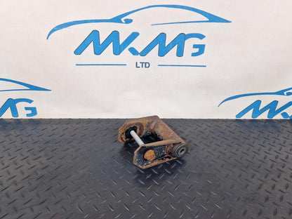 18-ON MERCEDES SPRINTER W907 W910 GENUINE REAR SPRING MOUNT A9063200063