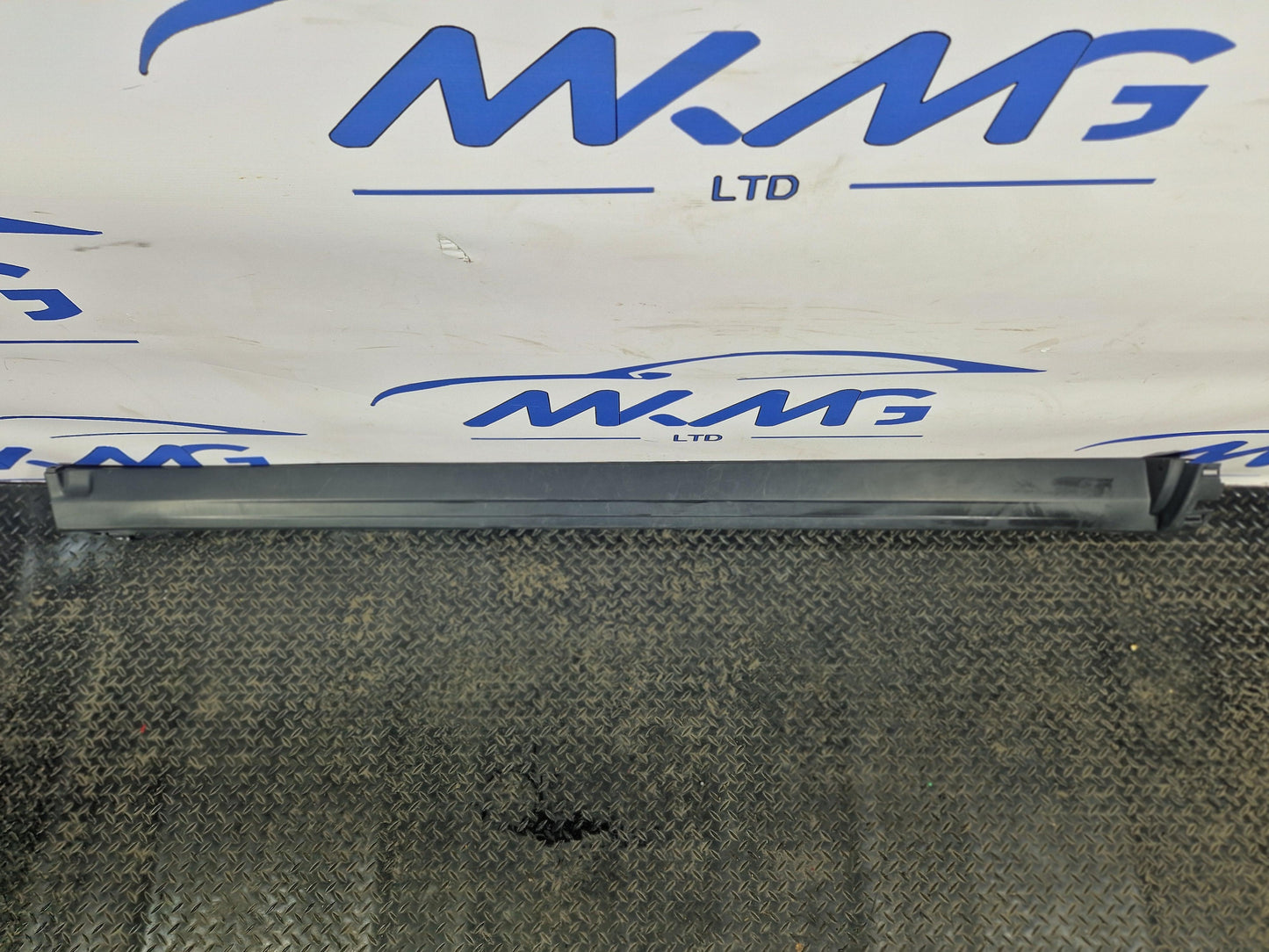 Land Rover Discovery Sport Side Skirt Sill Right Side Genuine FK7210154AD