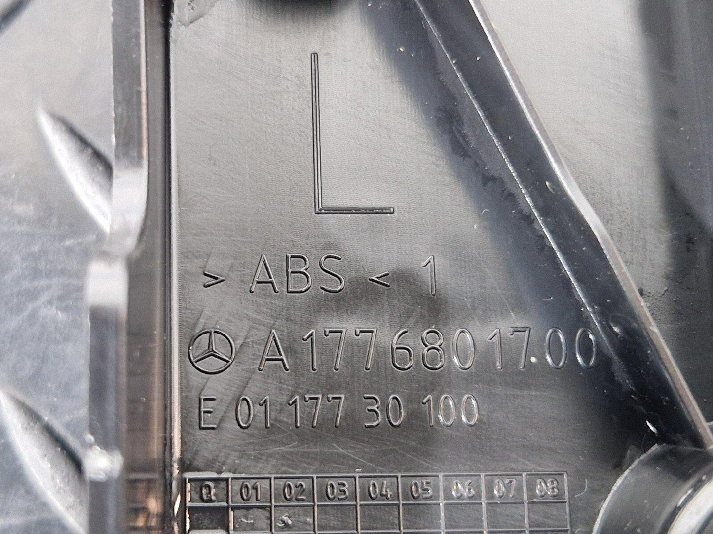 18-ON MERCEDES BENZ A CLASS W177 TRUNK HITCH MOUNTING LEFT SIDE A1776801700