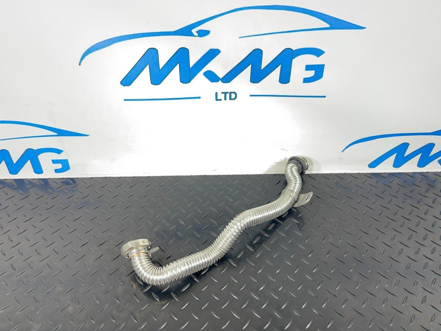 14-21 MERCEDES BENZ C350e W205 Water Hose Cooling Coolant Pipe A2053400400