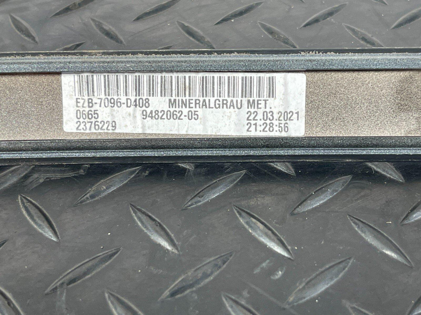 20-ON BMW 2 SERIES M-SPORT F44 GENUINE RIGHT O/S ROOF RAIL TRIM GREY B39 9482062